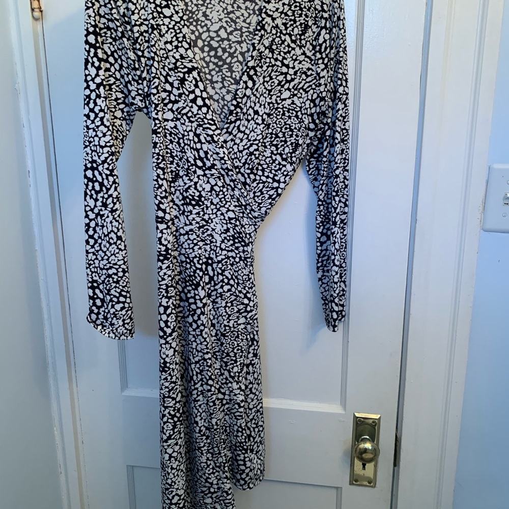 Banana Republic leopard print wrap dress